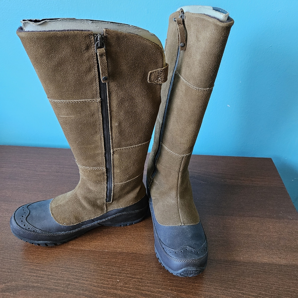 The North Face Brown and Black Winter Boots